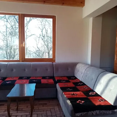 Mandic House * Subjel